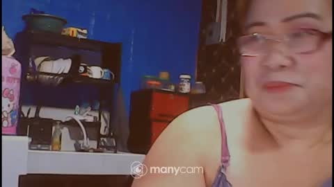 Snapshot of xsw33t_joy69x chatting on April 2026 12:18:01 PM joy online show from April 2026 12:18:01 PM