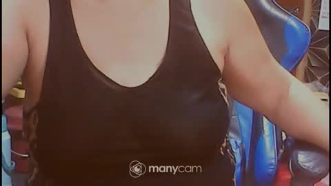 Snapshot of xsw33t_joy69x chatting on May 2026 03:28:01 PM joy online show from May 2026 03:28:01 PM