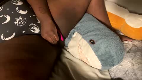 Snapshot of xunrichkitschbitchx chatting on December 2024 07:02:02 AM Syd online show from December 2024 07:02:02 AM