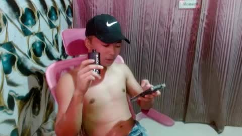 Snapshot of xurdreamboyx chatting on July 2026 09:35:02 AM Marjune online show from July 2026 09:35:02 AM