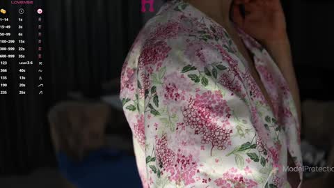 Snapshot of xwithy chatting on March 2025 06:23:02 PM FrancyStepmom and YStepson    INTERESTED IN A GIRL-GIRL COLLABORATION  TEXT ME HERE  or INSTAGRAM online show from March 2025 06:23:02 PM