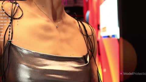 Snapshot of xwithy chatting on September 2025 12:54:01 PM FrancyStepmom and YStepson    INTERESTED IN A GIRL-GIRL COLLABORATION  TEXT ME HERE  or INSTAGRAM online show from September 2025 12:54:01 PM