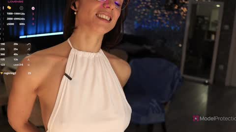 FrancyStepmom and YStepson    INTERESTED IN A GIRL-GIRL COLLABORATION  TEXT ME HERE  or INSTAGRAM online show from February 2026 05:09:02 PM