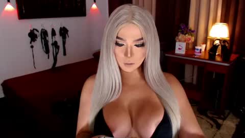 K E L L Y online show from August 2026 09:03:01 PM