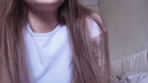 Snapshot of xx_courtneyy_xx chatting on July 2026 07:47:01 AM xx_courtneyy_xx online show from July 2026 07:47:01 AM