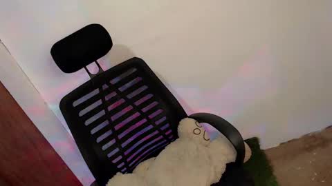 Snapshot of xxcandy_lust chatting on February 2025 01:14:02 PM xxcandy lust online show from February 2025 01:14:02 PM