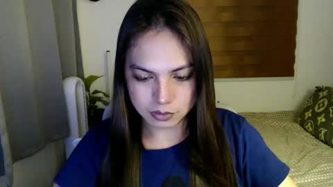 Snapshot of xxjulielovesyouxx chatting on September 2025 06:53:01 PM July online show from September 2025 06:53:01 PM