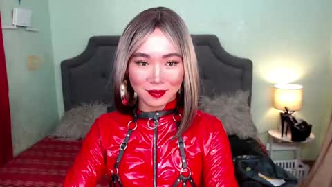 Snapshot of xxkagura_hugecock_69xx chatting on December 2024 10:53:02 PM Kagura online show from December 2024 10:53:02 PM