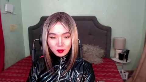 Snapshot of xxkagura_hugecock_69xx chatting on December 2024 10:54:02 PM Kagura online show from December 2024 10:54:02 PM