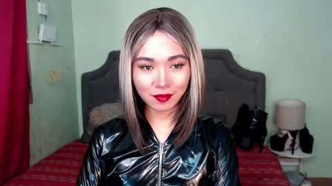 Snapshot of xxkagura_hugecock_69xx chatting on January 2025 11:26:01 PM Kagura online show from January 2025 11:26:01 PM