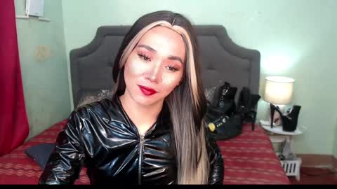 Snapshot of xxkagura_hugecock_69xx chatting on January 2025 06:27:01 PM Kagura online show from January 2025 06:27:01 PM