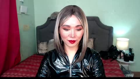 Snapshot of xxkagura_hugecock_69xx chatting on February 2025 05:48:01 PM Kagura online show from February 2025 05:48:01 PM