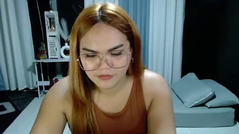 Kylie Smith online show from December 2025 10:42:01 AM