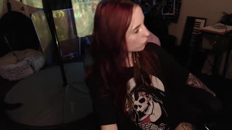 Lilith online show from February 2026 03:27:02 AM