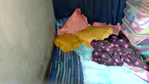 xxloveheart online show from November 2025 06:46:02 AM