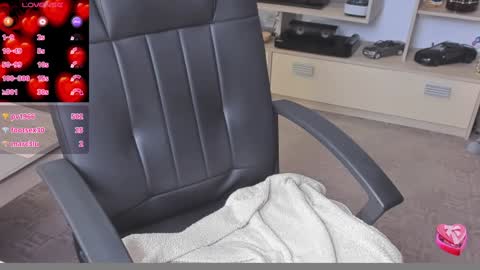 Nico online show from January 2025 04:41:01 PM