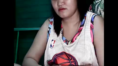 Snapshot of xxnastyasianmum69xx chatting on February 2025 07:13:02 AM preggy online show from February 2025 07:13:02 AM