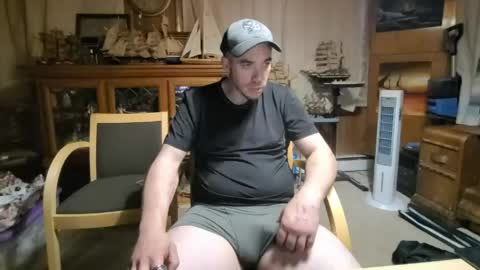 xxScubaStevexx online show from April 2026 03:42:01 AM
