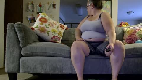 Strawberry Jane online show from September 2025 01:05:02 AM