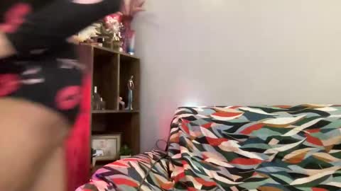 kisses online show from September 2025 10:46:02 PM