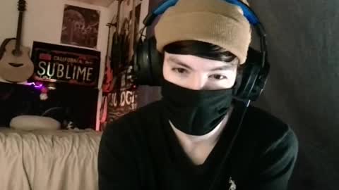 Snapshot of xxwhitefoxx chatting on March 2025 09:20:01 PM David Fox online show from March 2025 09:20:01 PM