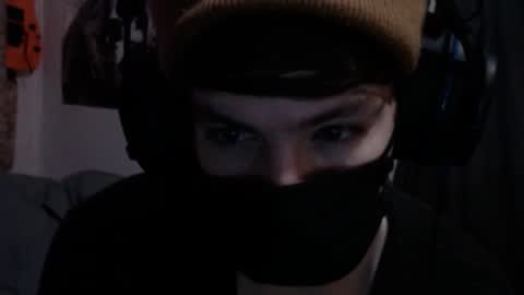 Snapshot of xxwhitefoxx chatting on September 2025 04:03:01 AM David Fox online show from September 2025 04:03:01 AM