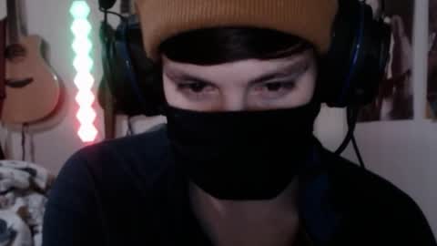 Snapshot of xxwhitefoxx chatting on September 2025 02:57:01 AM David Fox online show from September 2025 02:57:01 AM