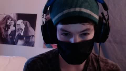 Snapshot of xxwhitefoxx chatting on September 2025 03:32:01 AM David Fox online show from September 2025 03:32:01 AM