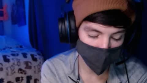 Snapshot of xxwhitefoxx chatting on October 2025 06:15:02 AM David Fox online show from October 2025 06:15:02 AM