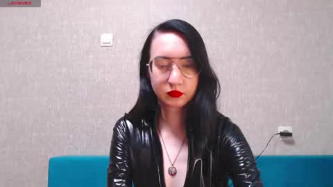 Snapshot of xxx_goddes_xxx chatting on October 2025 11:30:01 AM Andariel online show from October 2025 11:30:01 AM