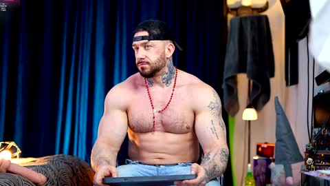     online show from March 2025 07:32:01 PM