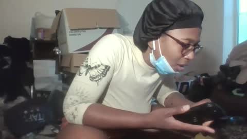Snapshot of xxxdanidoomsdayxxx chatting on May 2026 04:24:02 PM Danielle online show from May 2026 04:24:02 PM