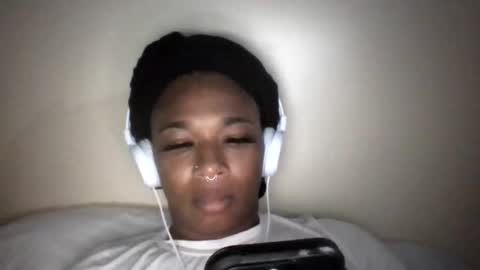 Snapshot of xxxdanidoomsdayxxx chatting on May 2026 05:44:01 PM Danielle online show from May 2026 05:44:01 PM