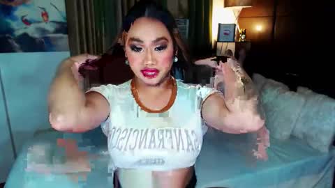 OLIVIA online show from January 2025 01:48:01 PM