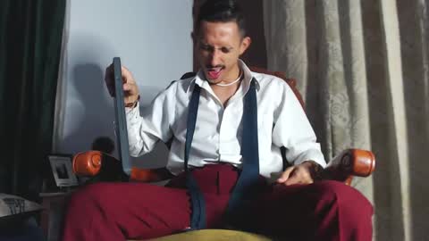 Kev online show from February 2025 07:25:01 PM