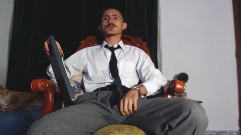 Kev online show from February 2025 07:38:02 PM