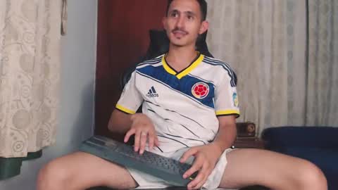 Kev online show from October 2025 08:22:01 PM