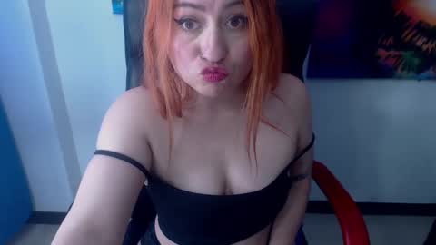 Snapshot of xxxmiasexyyhotttxxx chatting on January 2025 03:46:01 PM MIA HOT online show from January 2025 03:46:01 PM