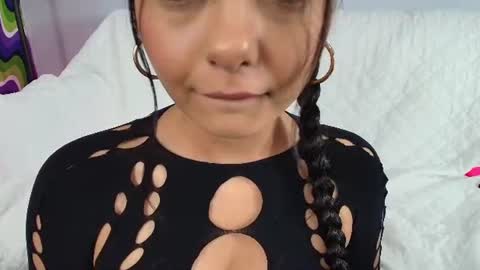 Lil Luna online show from August 2026 08:16:01 AM