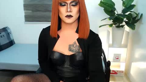 QueenMarina online show from February 2026 09:01:01 PM