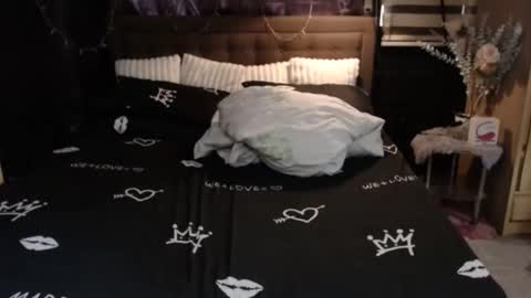 Snapshot of xyourtastyprincess chatting on February 2026 08:37:02 AM Angela online show from February 2026 08:37:02 AM