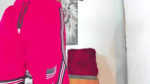 Snapshot of y0ung_master_ chatting on November 2025 02:45:02 AM Sr. Y0ung Master online show from November 2025 02:45:02 AM