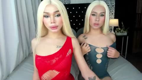 Snapshot of y0unggoddess69xxx chatting on July 2026 09:03:02 AM y0unggoddess69xxx online show from July 2026 09:03:02 AM