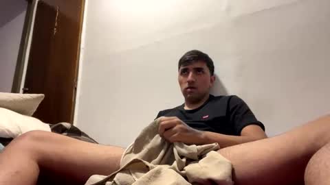 Snapshot of y0ungwithbrowndick chatting on May 2026 08:07:02 PM BROWN DICK online show from May 2026 08:07:02 PM