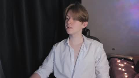 Snapshot of y0ursteve chatting on December 2025 06:07:01 AM y0ursteve online show from December 2025 06:07:01 AM