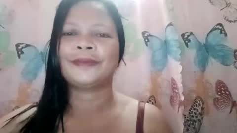 Snapshot of yadly143 chatting on June 2026 02:13:02 AM yadly143 online show from June 2026 02:13:02 AM