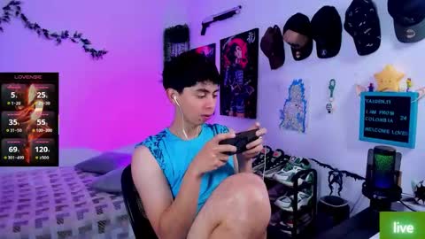 Snapshot of yaiden_11 chatting on November 2025 10:06:02 AM YAIDEN online show from November 2025 10:06:02 AM