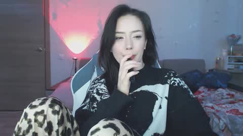 Snapshot of yamilean chatting on January 2025 10:34:01 PM Yami online show from January 2025 10:34:01 PM