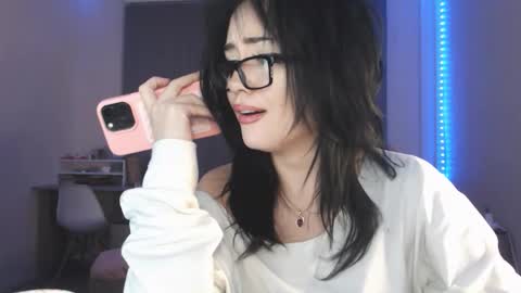 Snapshot of yamilean chatting on September 2025 09:53:01 PM Yami online show from September 2025 09:53:01 PM