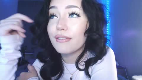 Snapshot of yamilean chatting on October 2025 08:16:02 PM Yami online show from October 2025 08:16:02 PM